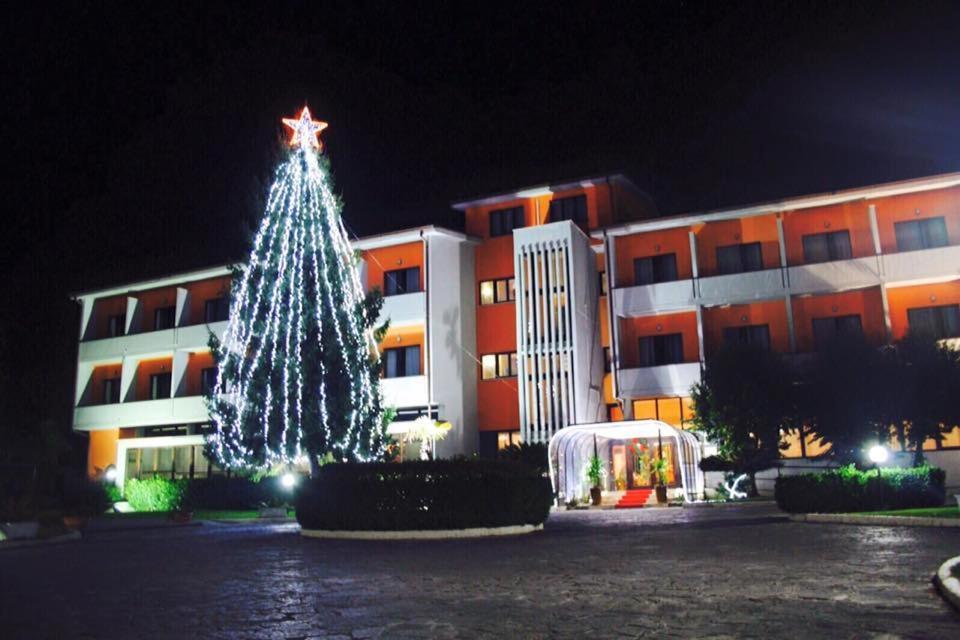 Venafro Palace Hotel Exterior foto